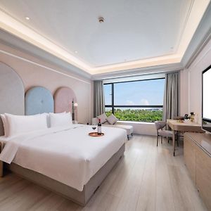 Executive King Room